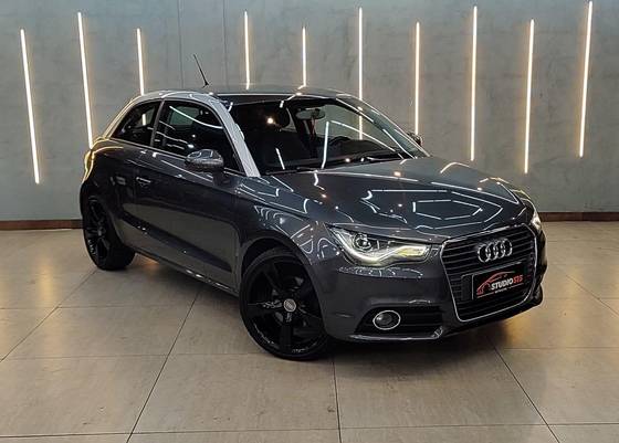 AUDI A1 1.4 TFSI ATTRACTION 16V 122CV GASOLINA 2P AUTOMÁTICO